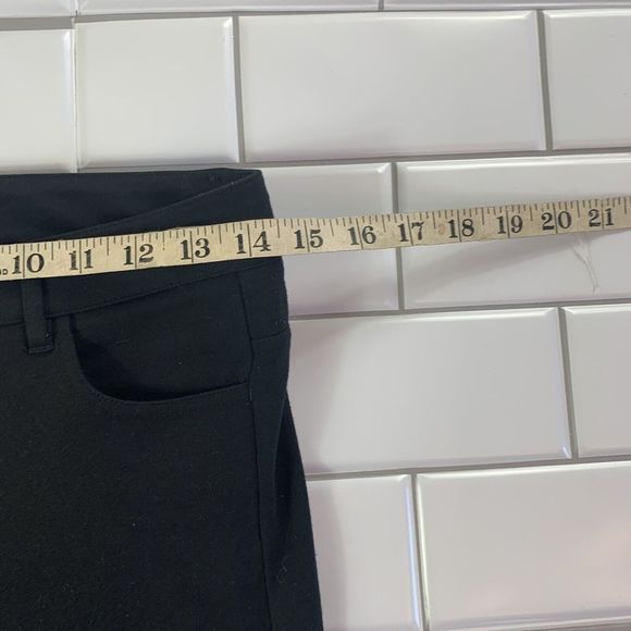Vince Leggings Jeans Pants Women’s 4 Black Skinny pockets Casaul Ladies - Picture 10 of 15